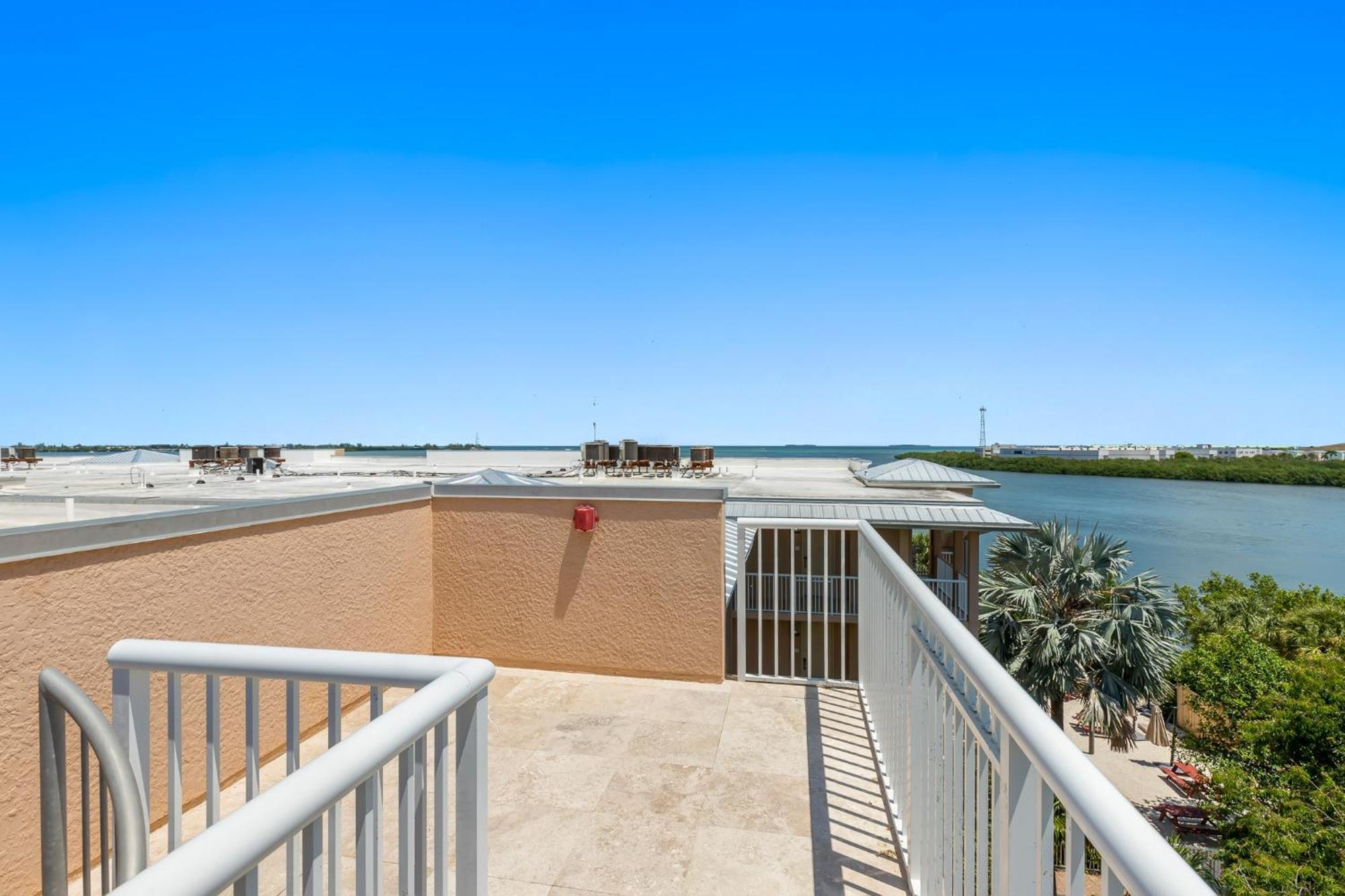 Beachside Resort & Residences Key West Rom bilde